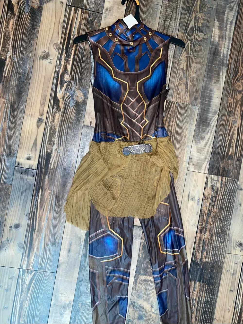 Girls Purple & Gold Black Panther Shuri Costume size 5-6 - Picture 2 of 3
